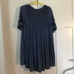 Aritzia blue flowy peasant dress blue